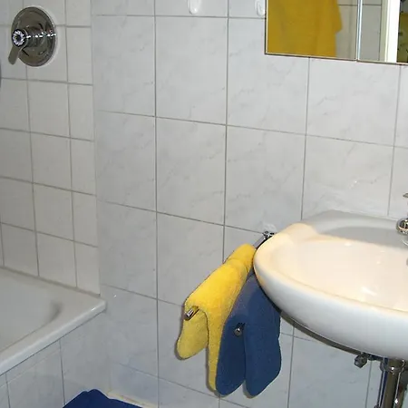 Am Kleinen Brunnen *